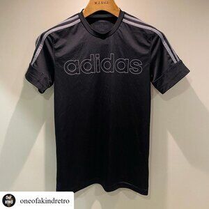 Adidas T-shirt